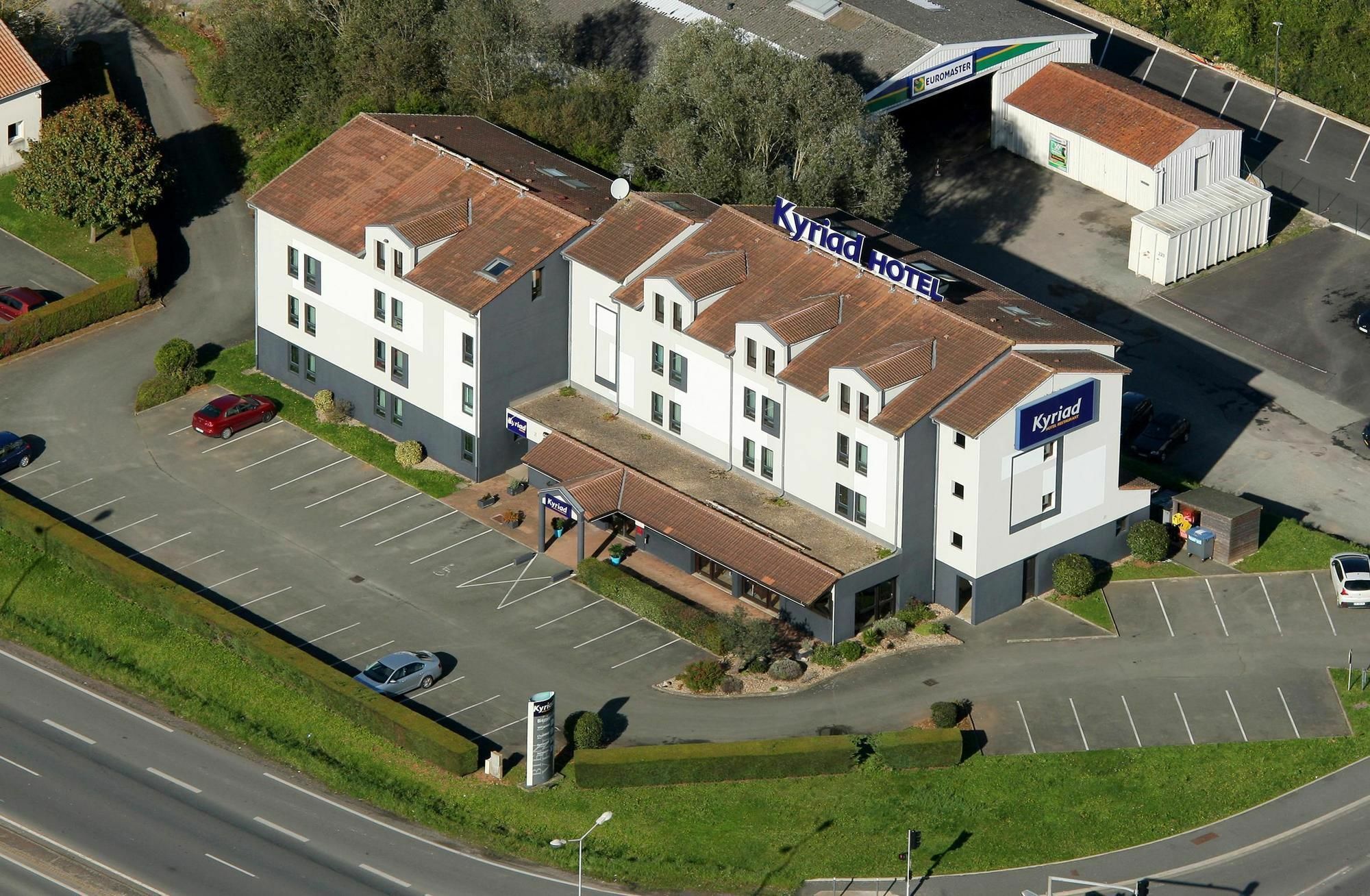 Hotel Inn Design Poitiers Sud Exterior photo